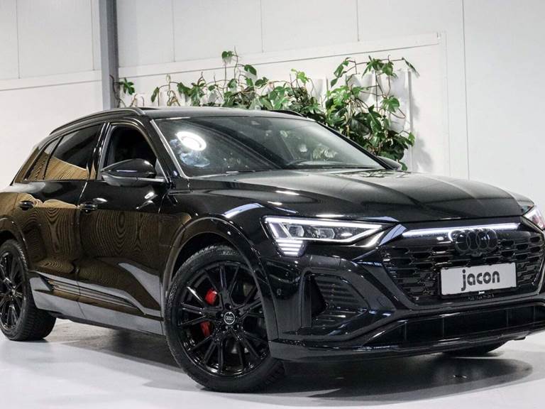 Audi Q8 e-tron 55 S-line quattro