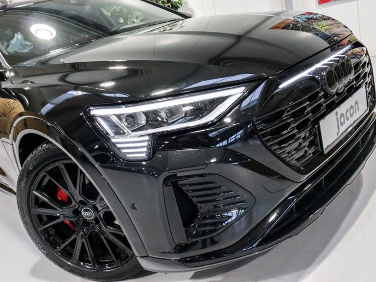 Audi Q8 e-tron 55 S-line quattro