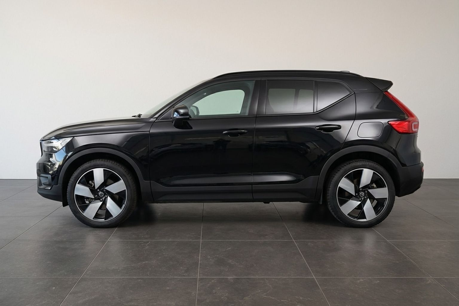 Volvo XC40 P6 Recharge 1st Edition 231HK 5d Aut.