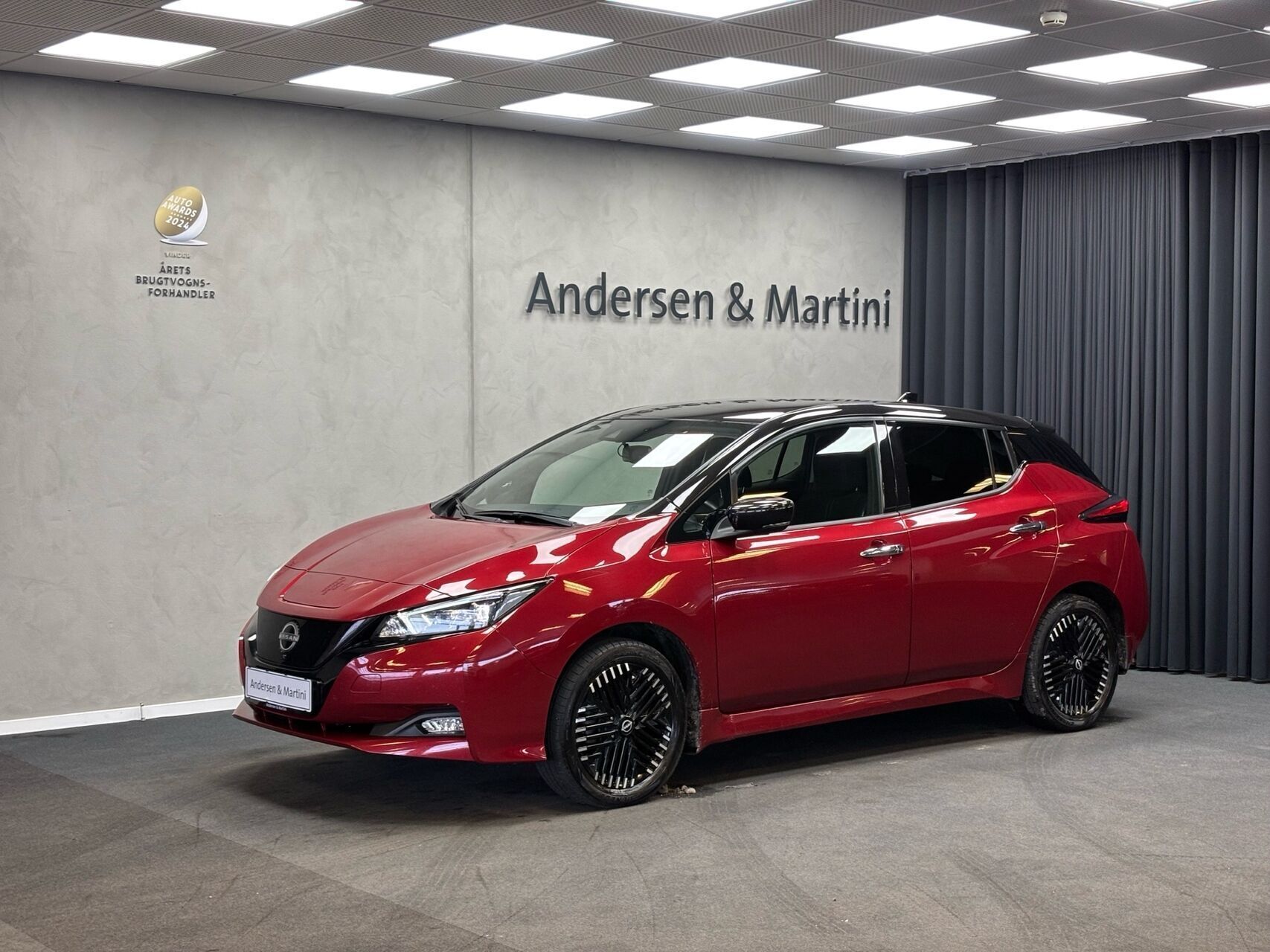 Nissan Leaf EL N-Connecta 59 kWh 214HK 5d Aut.