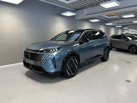 Peugeot e-5008