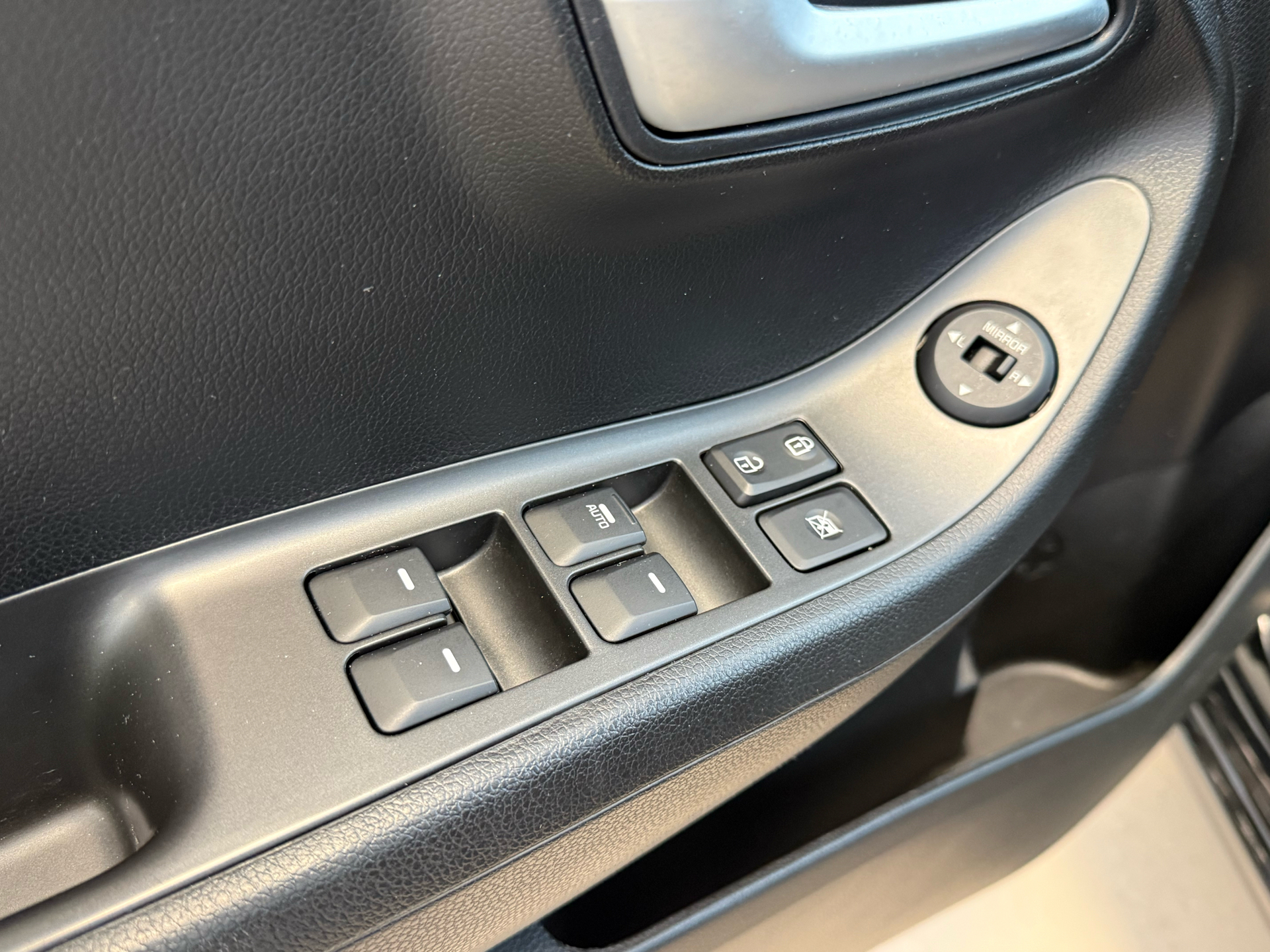 Kia Picanto 1,0 MPI Attraction Plus 66HK 5d