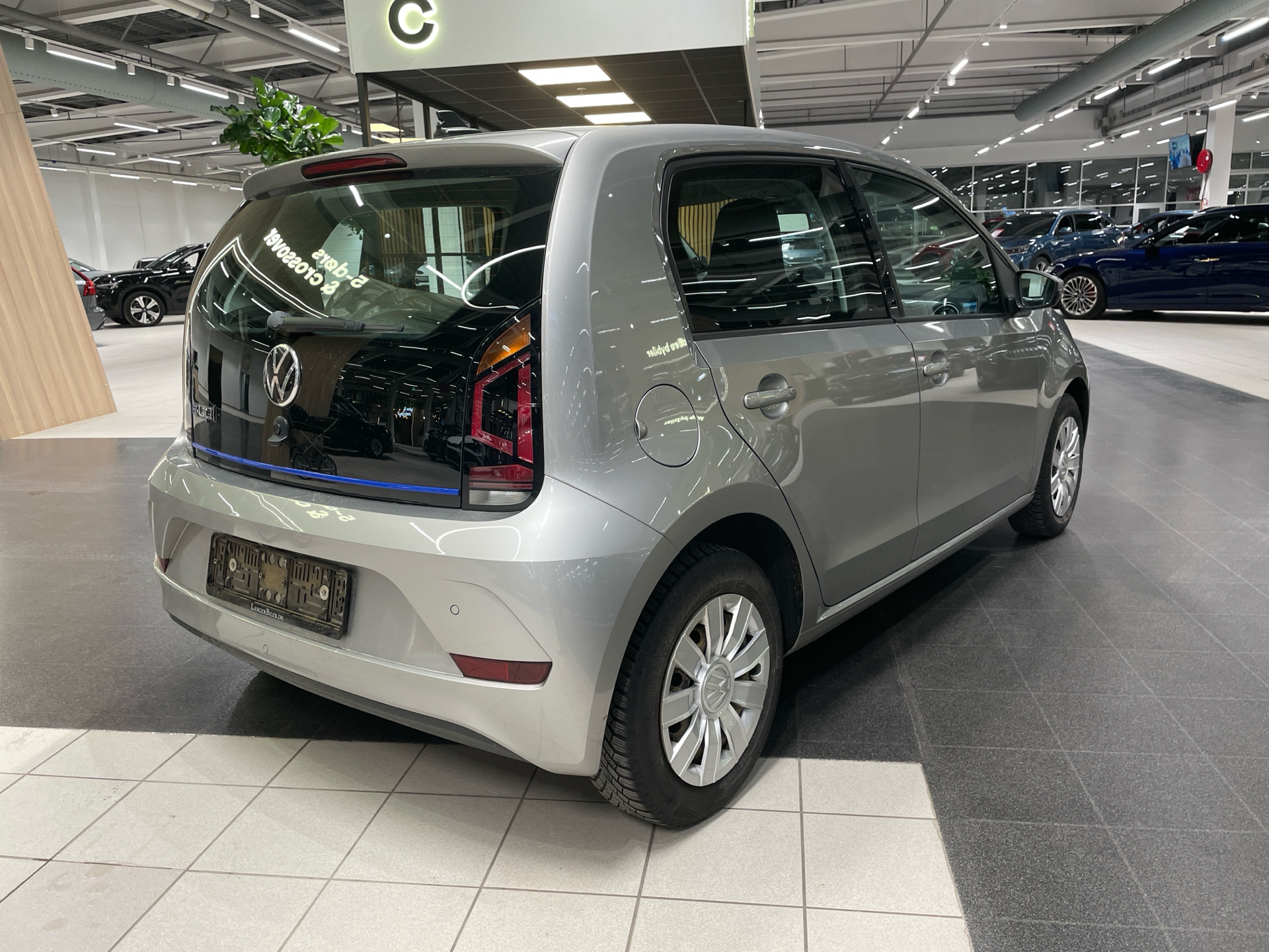 VW e-up EL Unlimited 83HK 5d Aut.
