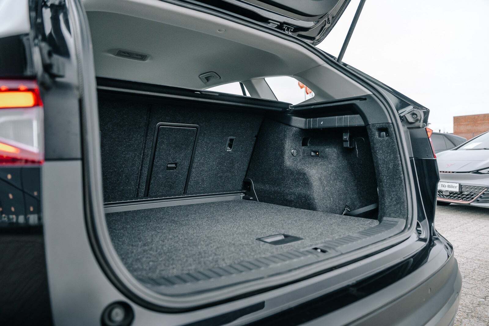 Sort Skoda Enyaq fra 2022