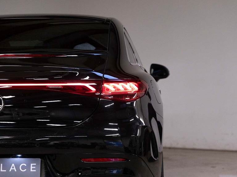 Mercedes EQE300 AMG Line