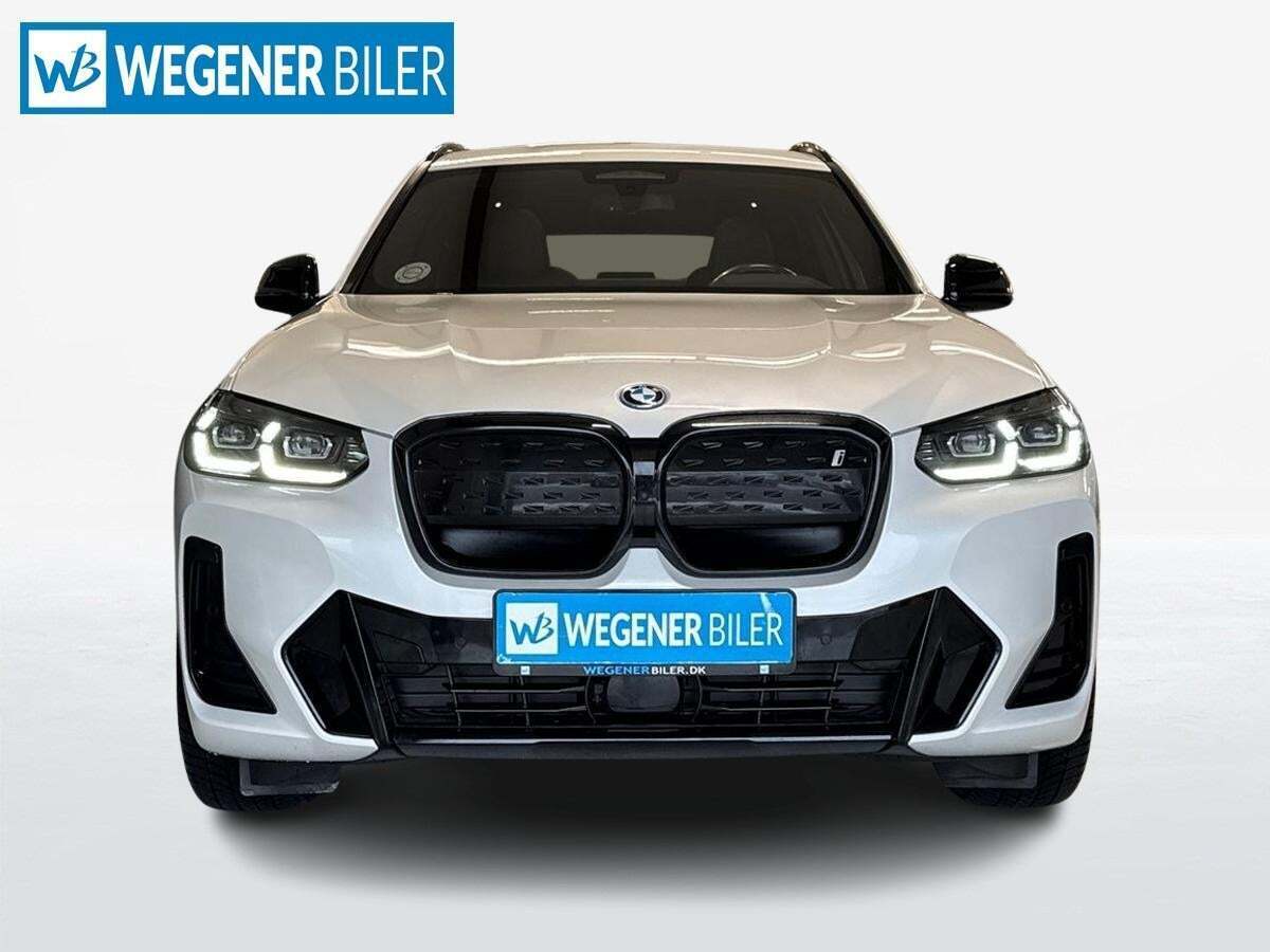 BMW iX3 Charged Plus M-Sport