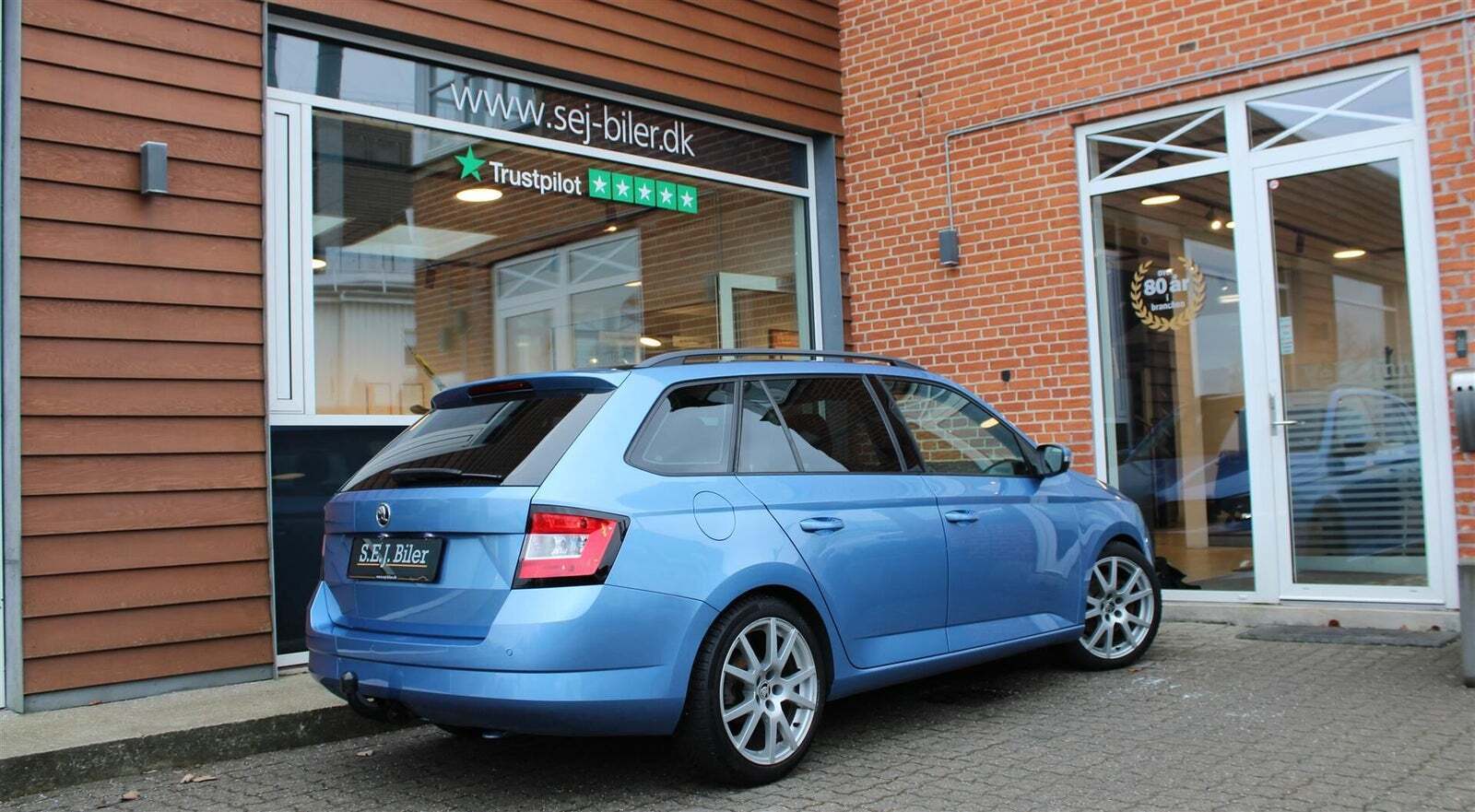 Blå Skoda Fabia fra 2018