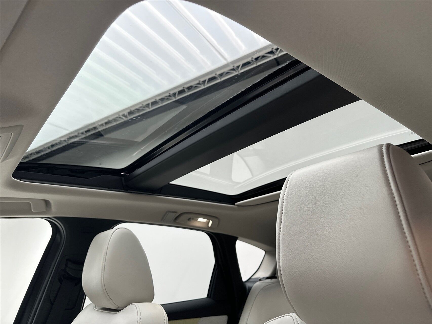 Grå Mazda CX-60 fra 2022