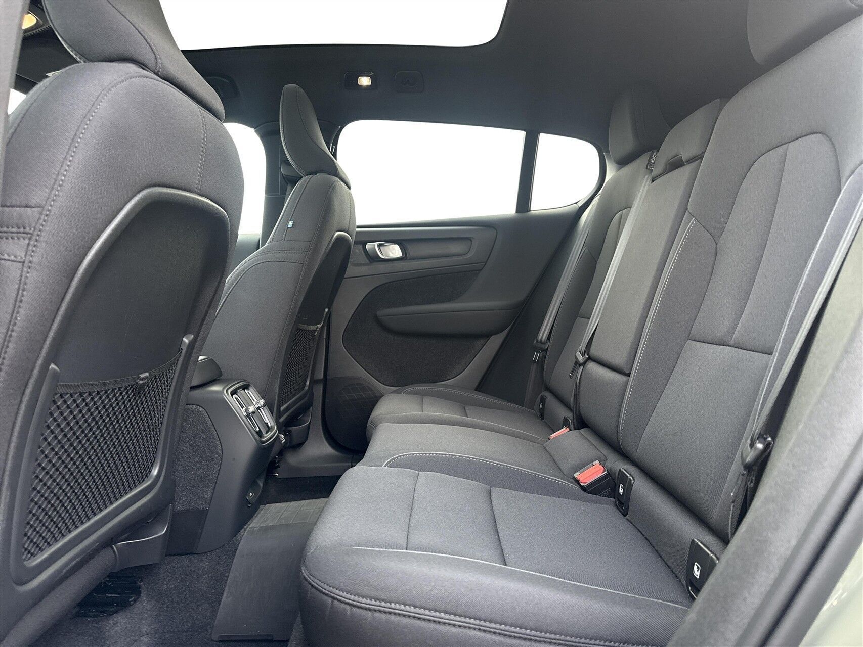 Volvo C40 P6 Recharge Core 231HK 4d Aut.