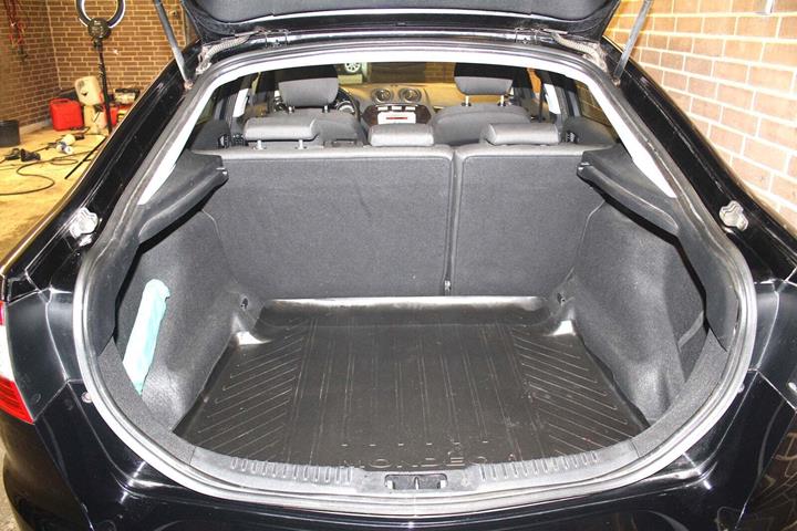 Sort Ford Mondeo fra 2007