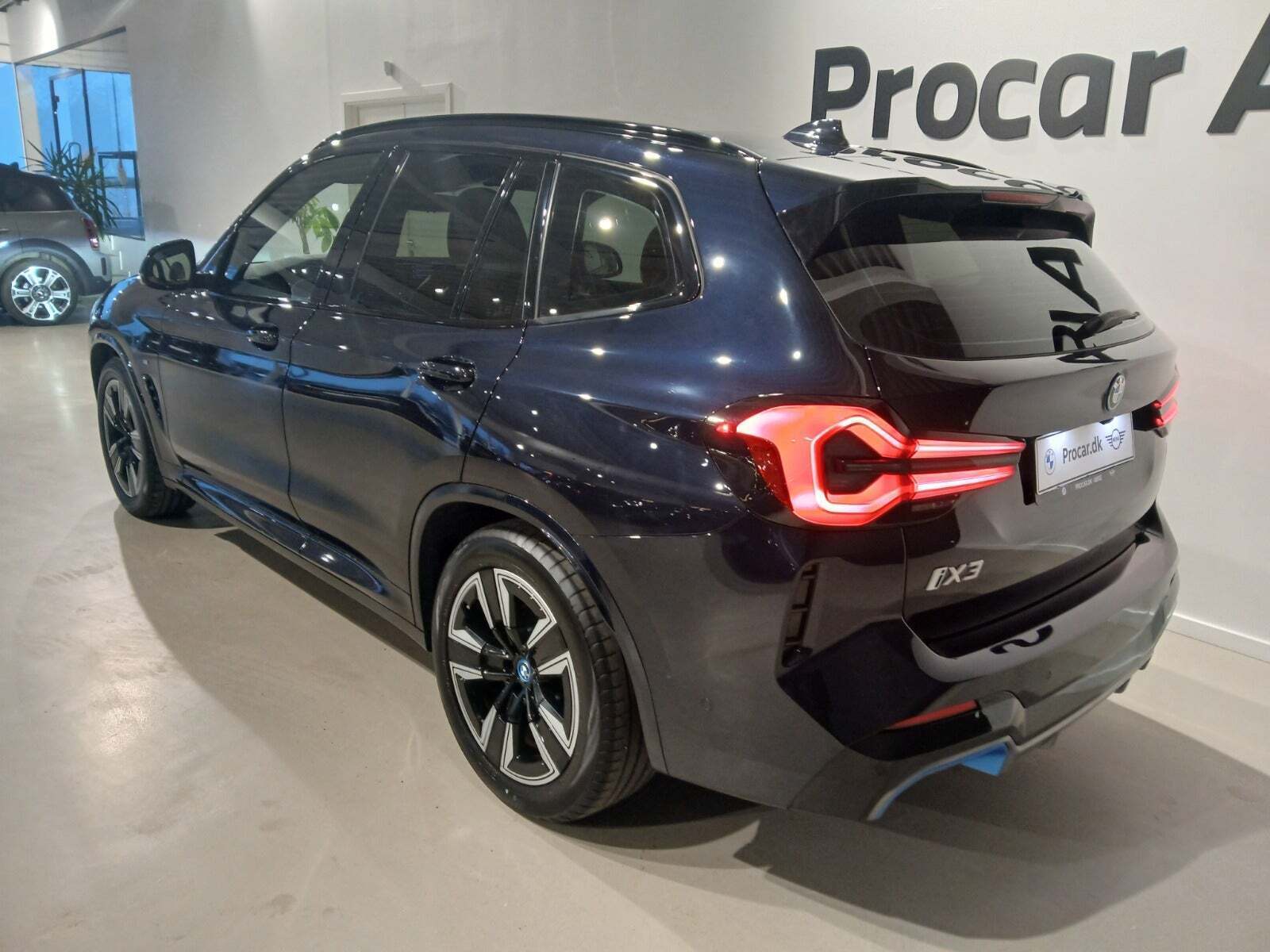 BMW iX3 Charged M-Sport