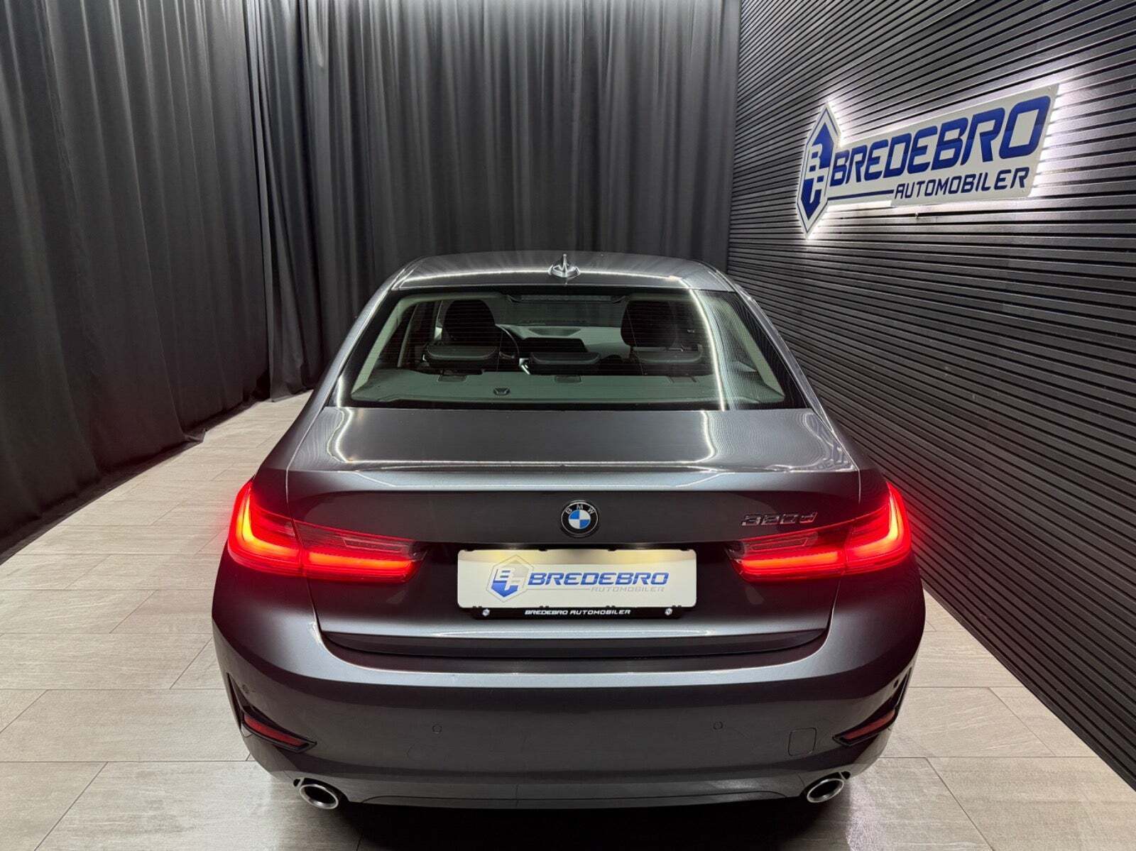 BMW 320d 2,0 Sport Line aut.