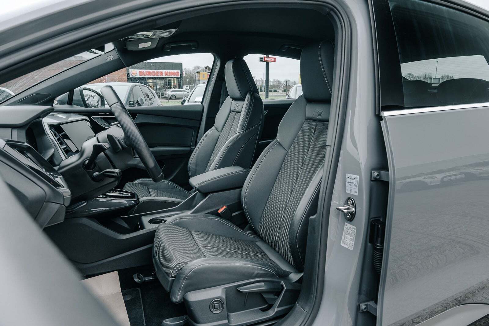 Audi Q4 e-tron 40 S-line Sportback