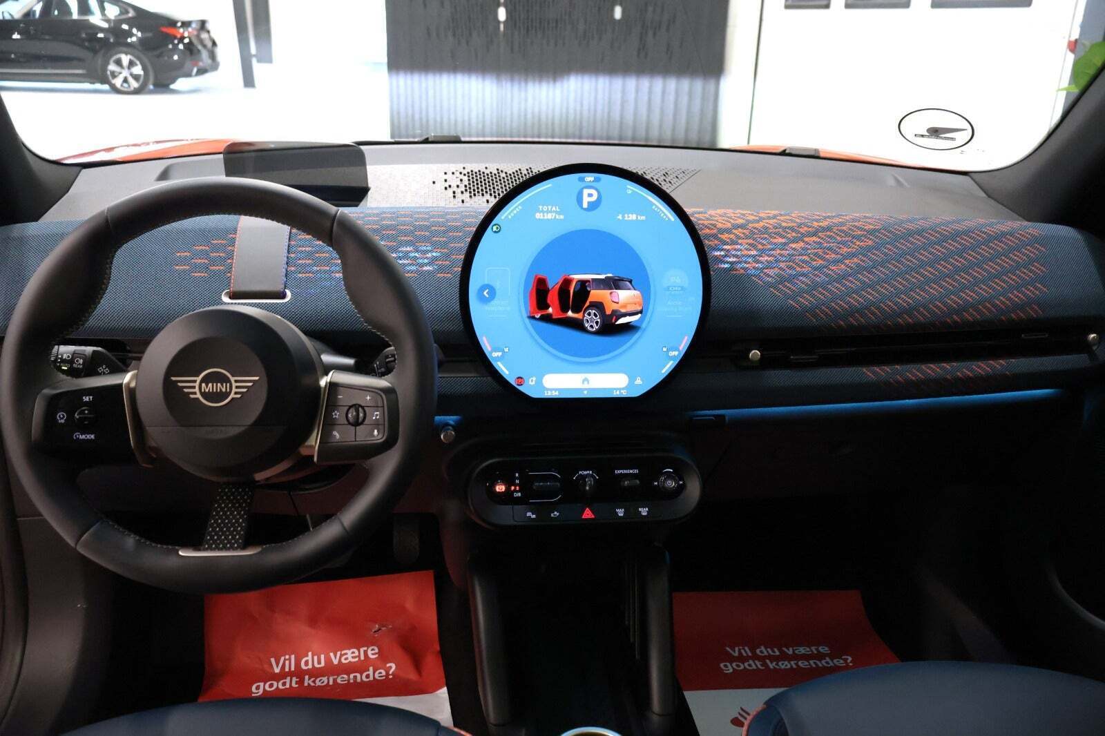 Mini Aceman E Favoured Trim M