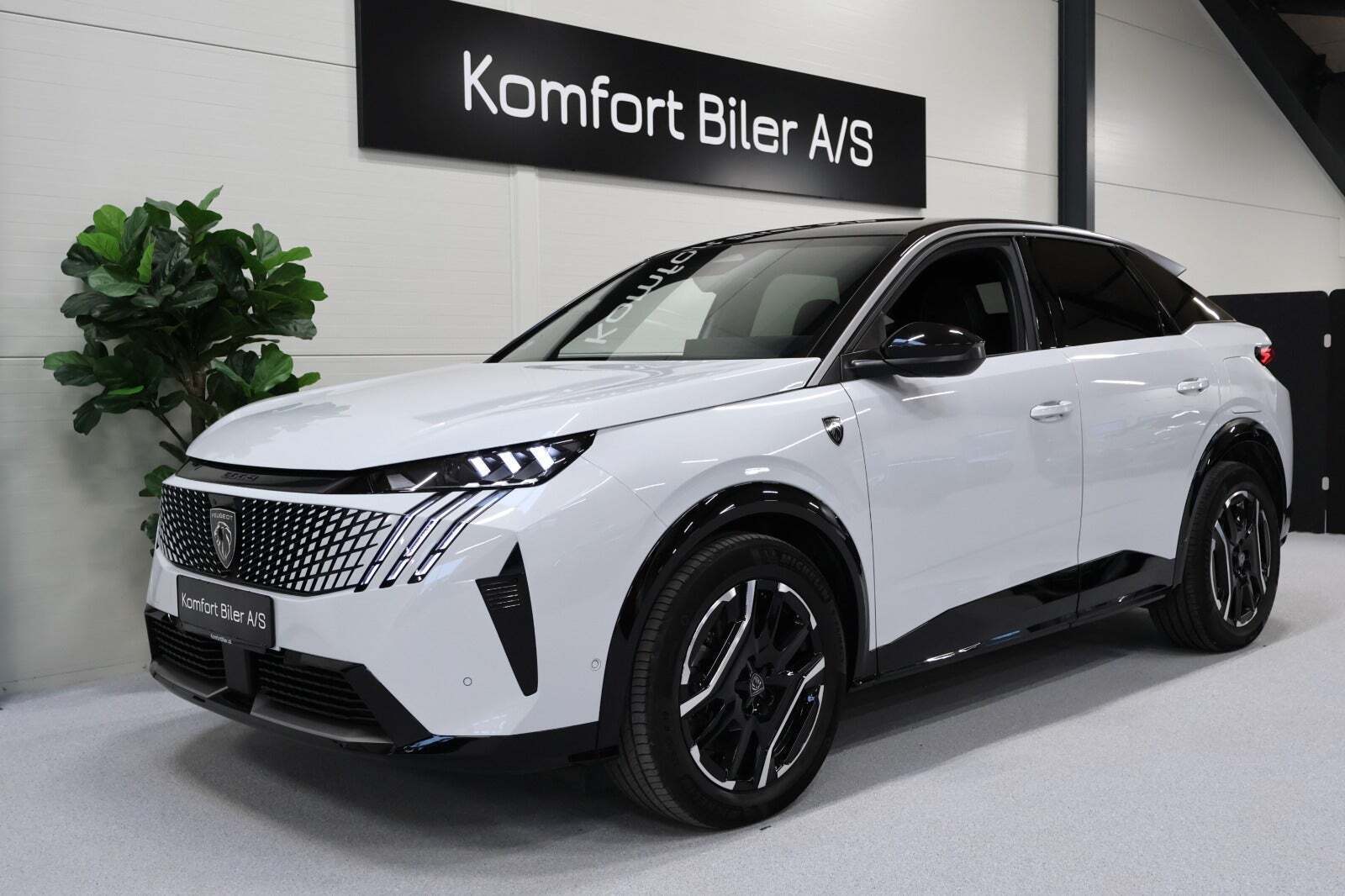 Peugeot e-3008 77 GT