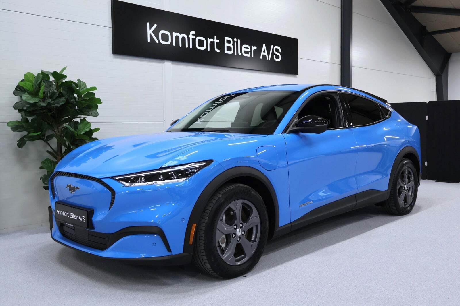 Ford Mustang Mach-E 70 Standard Range