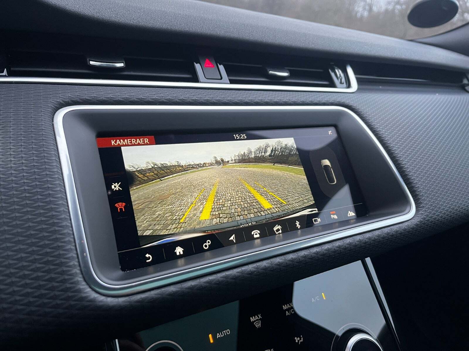 Sort Land Rover Range Rover evoque fra 2020