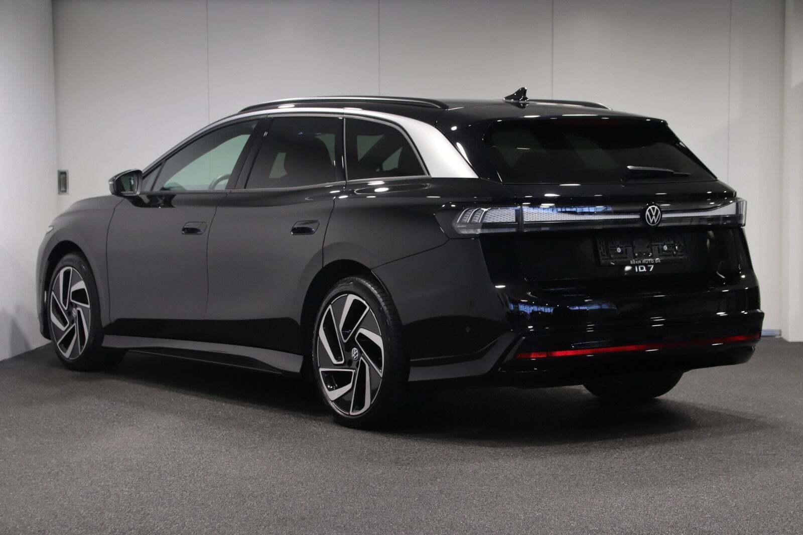 VW ID.7 77 Style Tourer