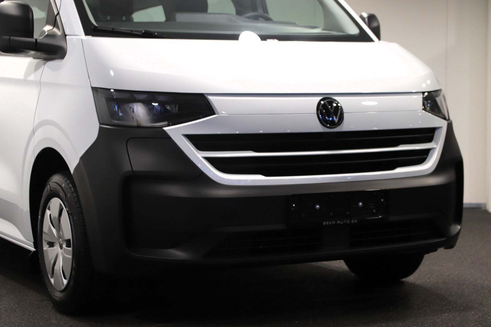 Hvid VW e-Caravelle fra 2026