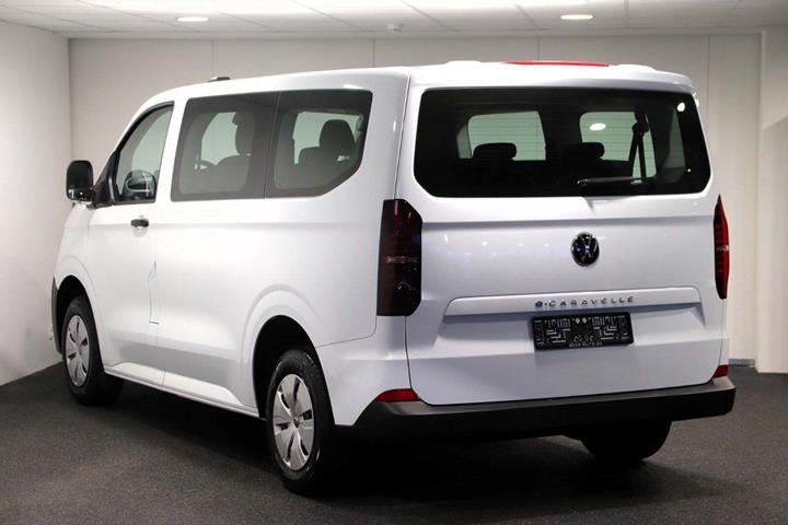 Hvid VW e-Caravelle fra 2026