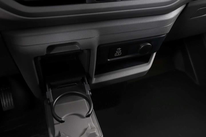 Hvid VW e-Caravelle fra 2026