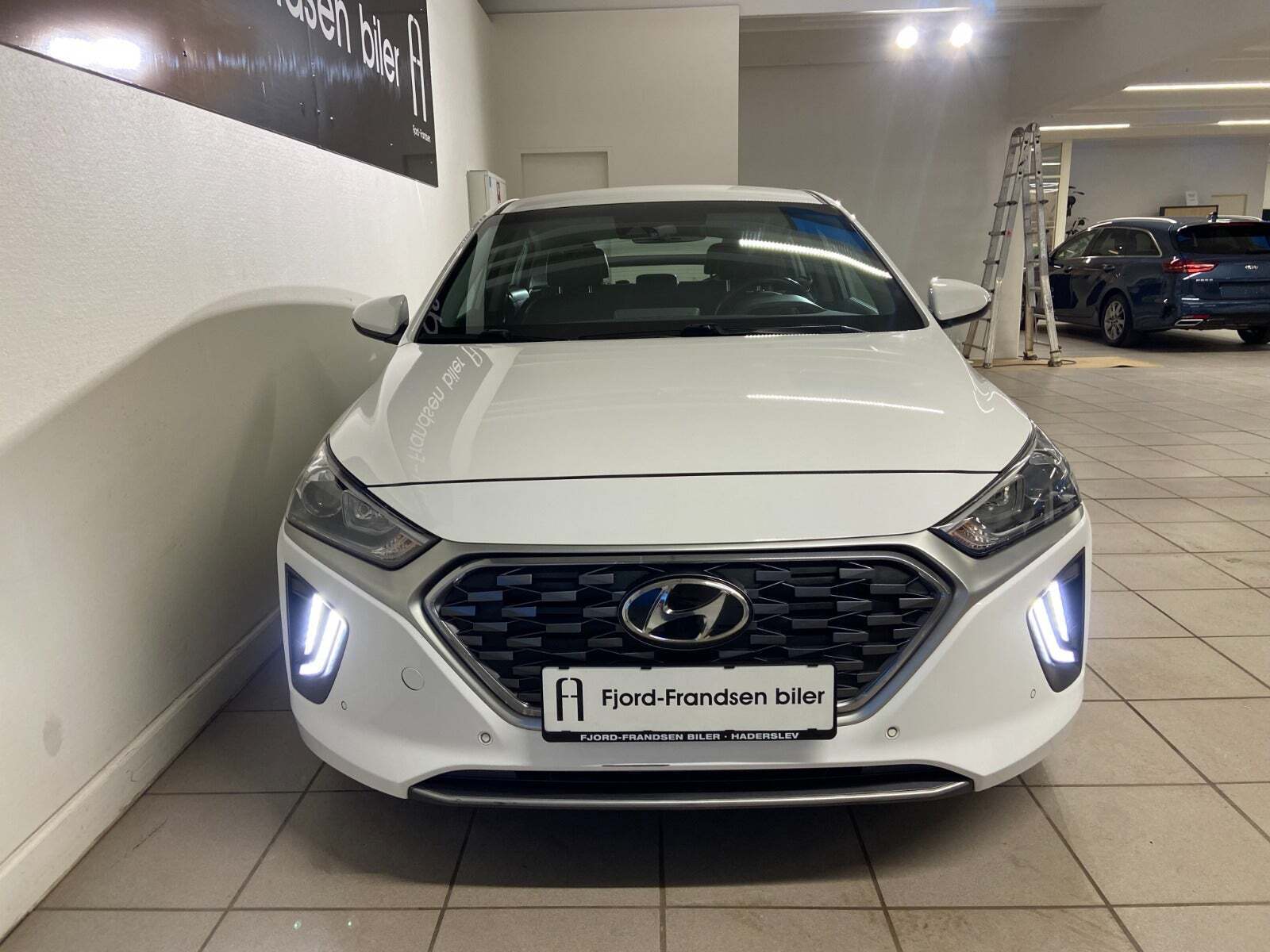 Hyundai Ioniq 1,6 PHEV Trend DCT