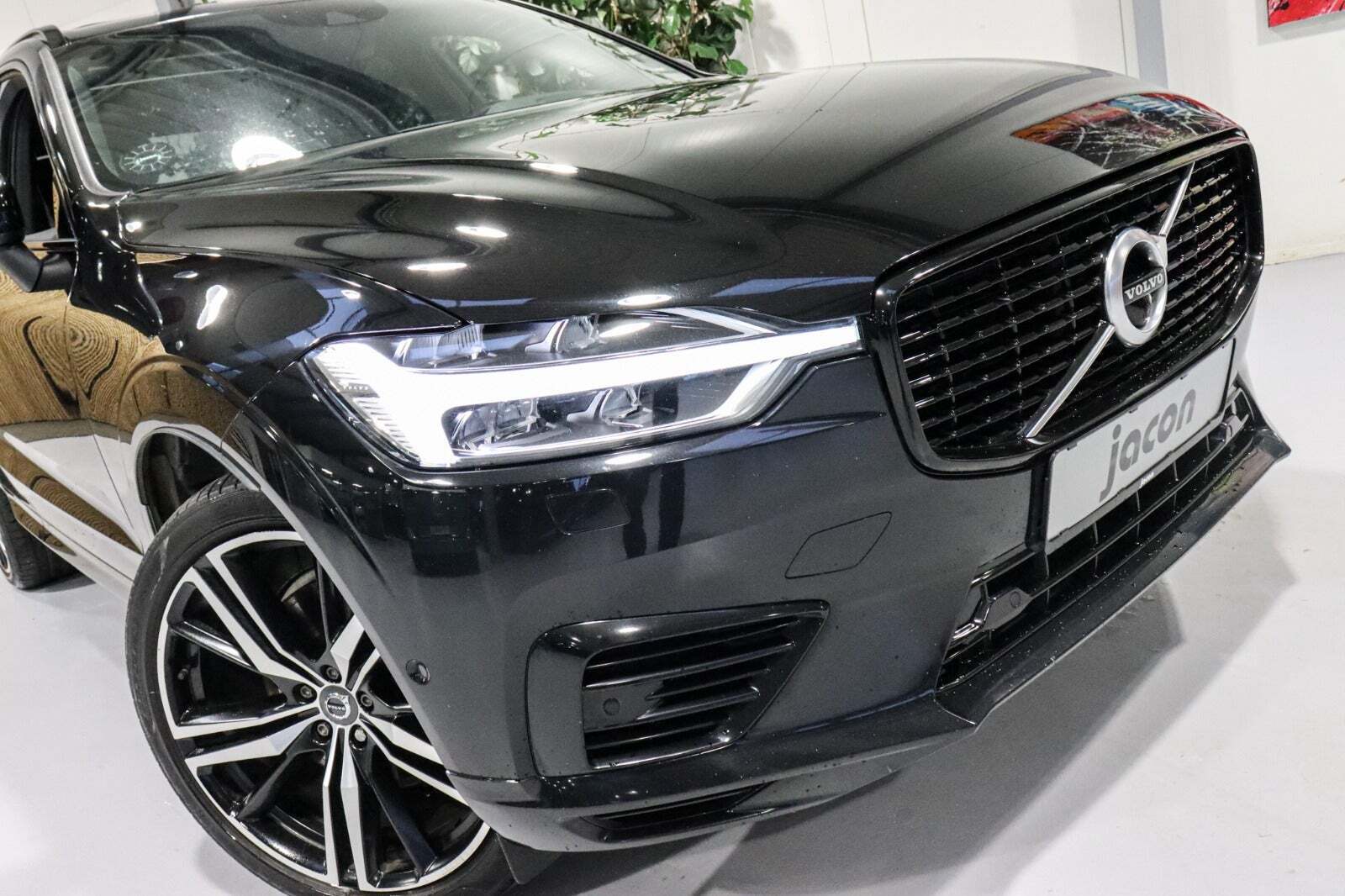 Volvo XC60 2,0 T8 ReCharge R-Design aut. AWD