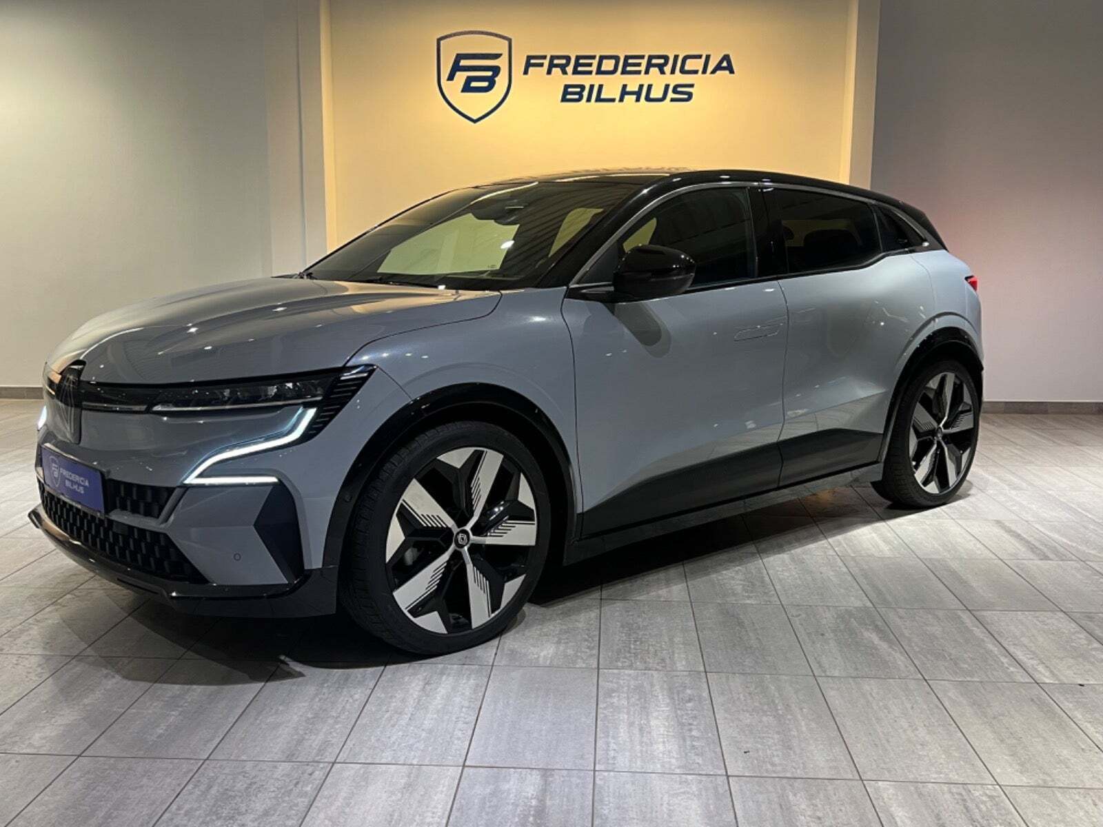 Renault Megane E-Tech 60 Iconic