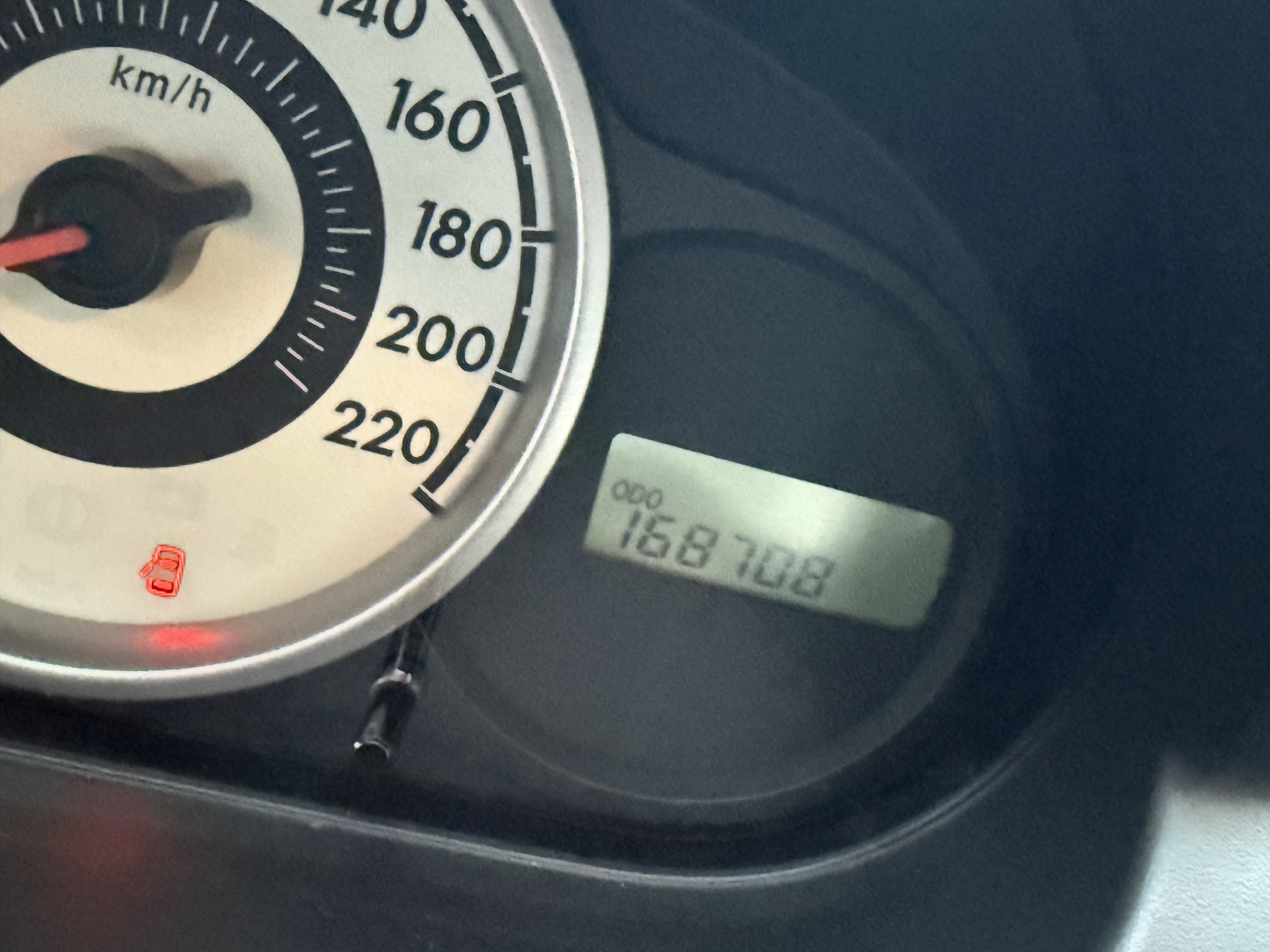 Sølv Mazda Mazda2 fra 2009