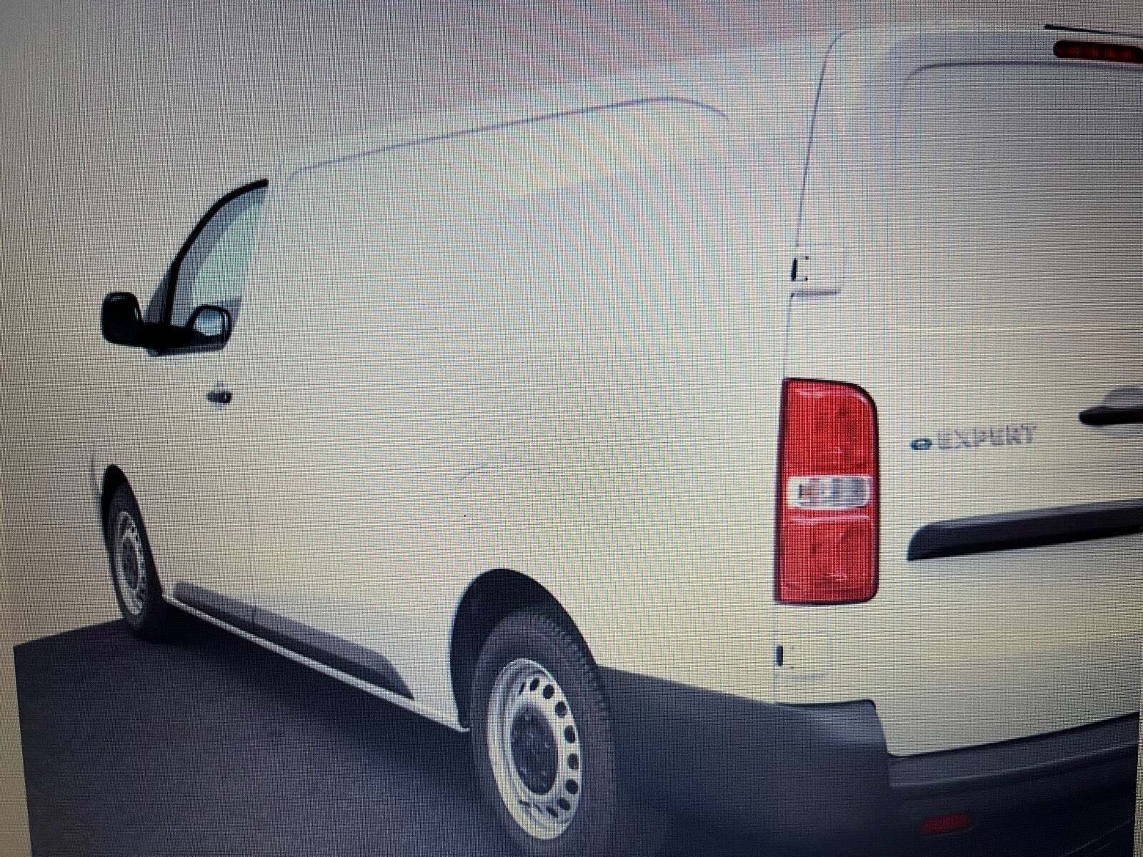 Peugeot e-Expert 75 L3 Plus Van