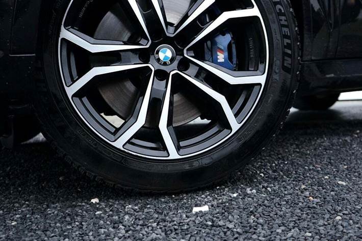 undefined BMW X5 fra 2021