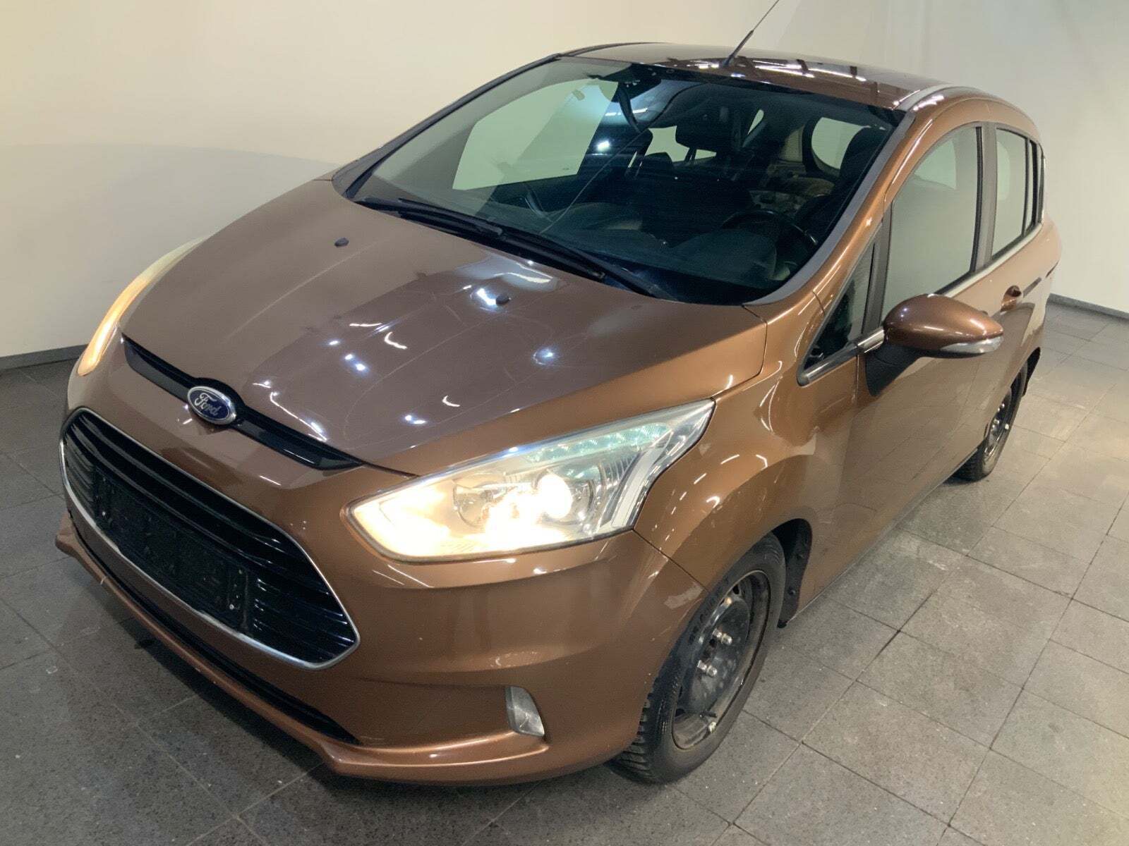 Ford B-MAX 1,6 TDCi 95 Titanium