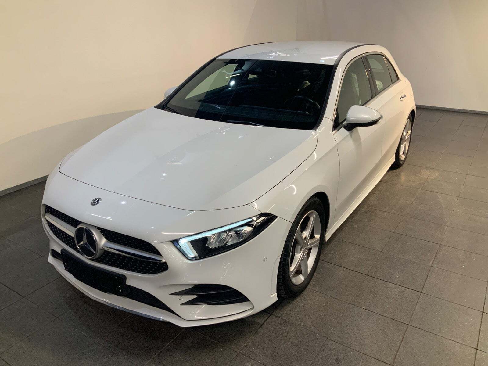 Mercedes A200 1,3 AMG Line aut.