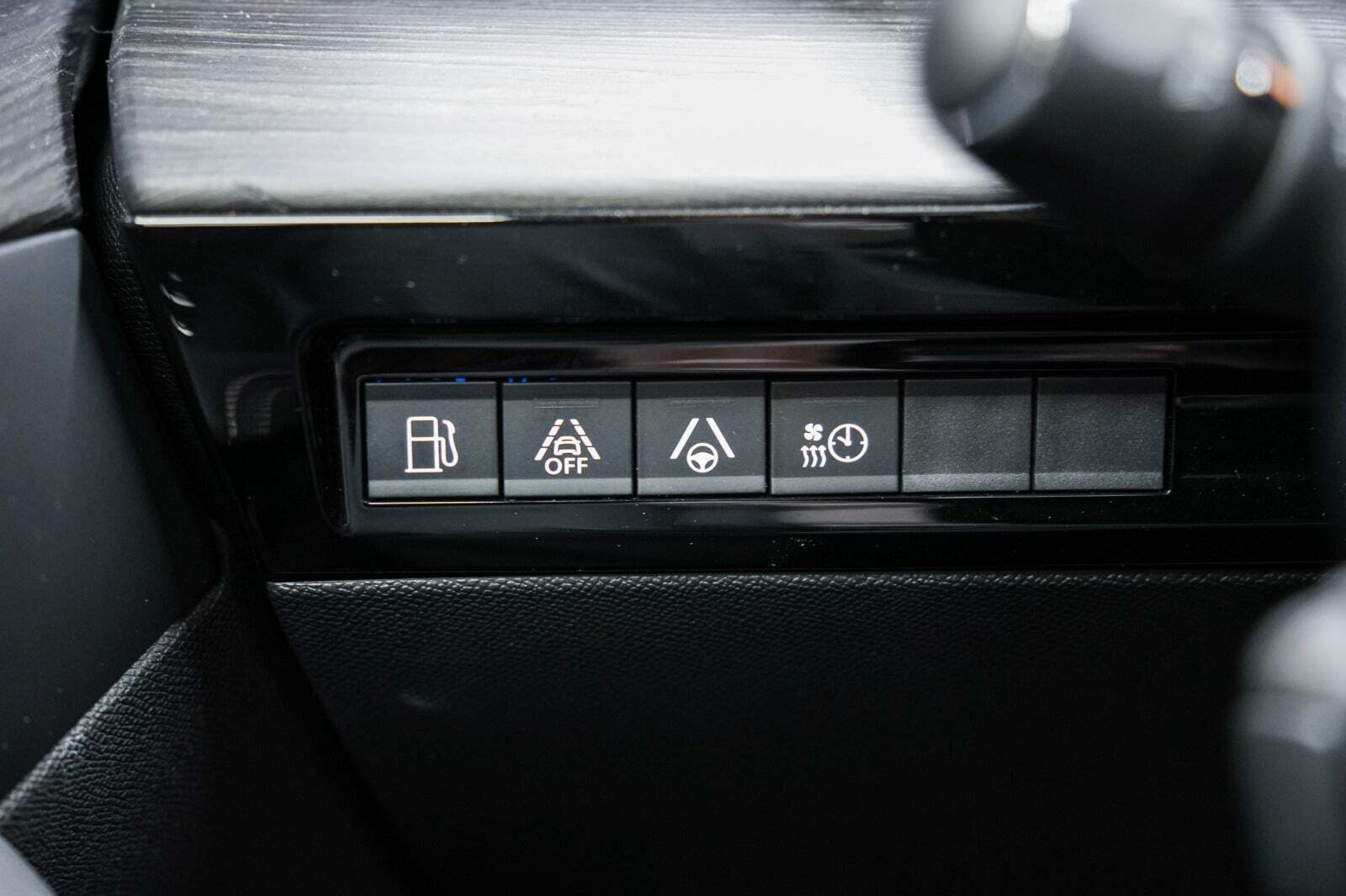 Sølv Peugeot 508 fra 2020