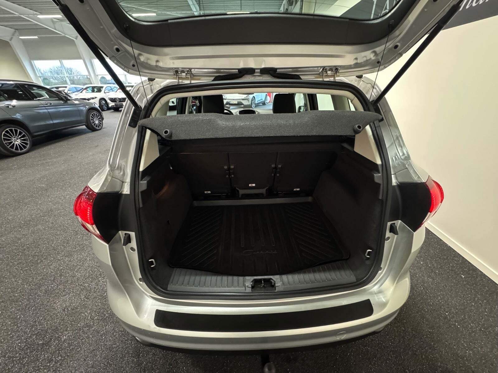 Ford C-MAX 1,0 SCTi 100 Trend