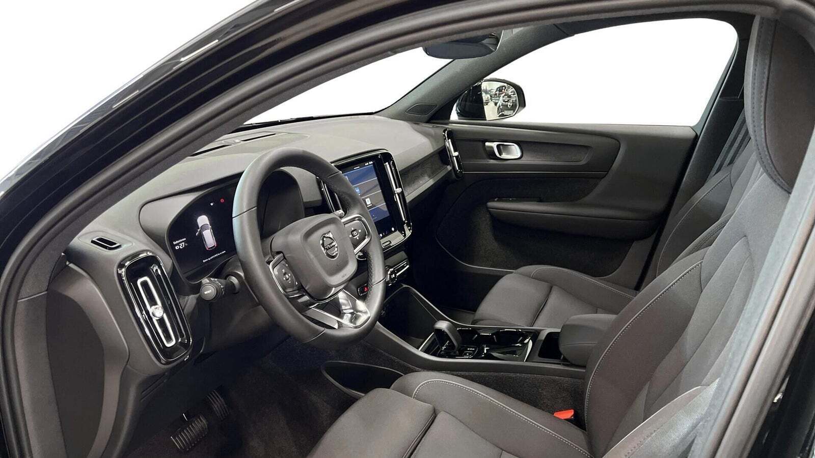 Volvo XC40 P6 ReCharge Core