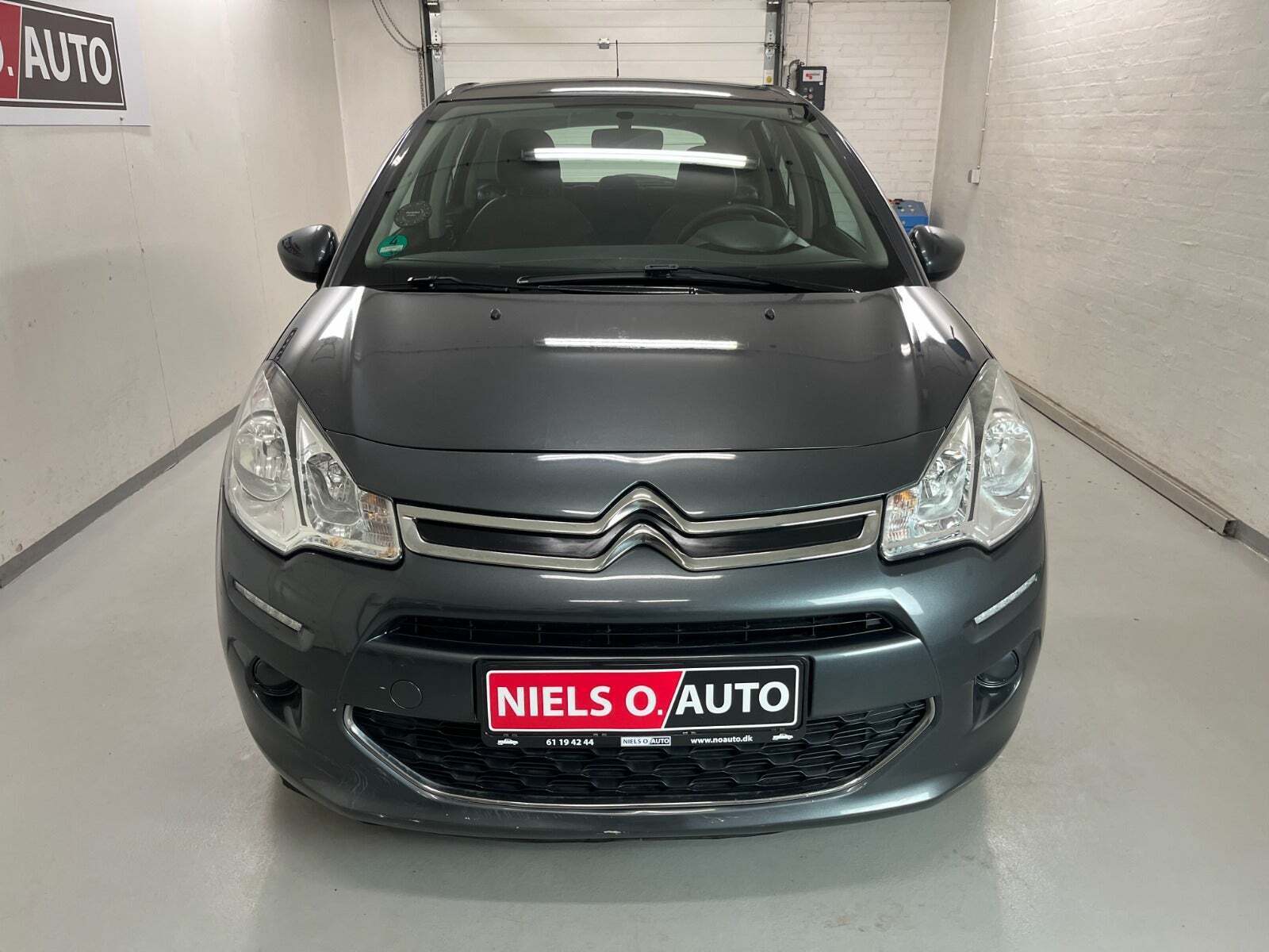 Grå Citroën C3 fra 2013