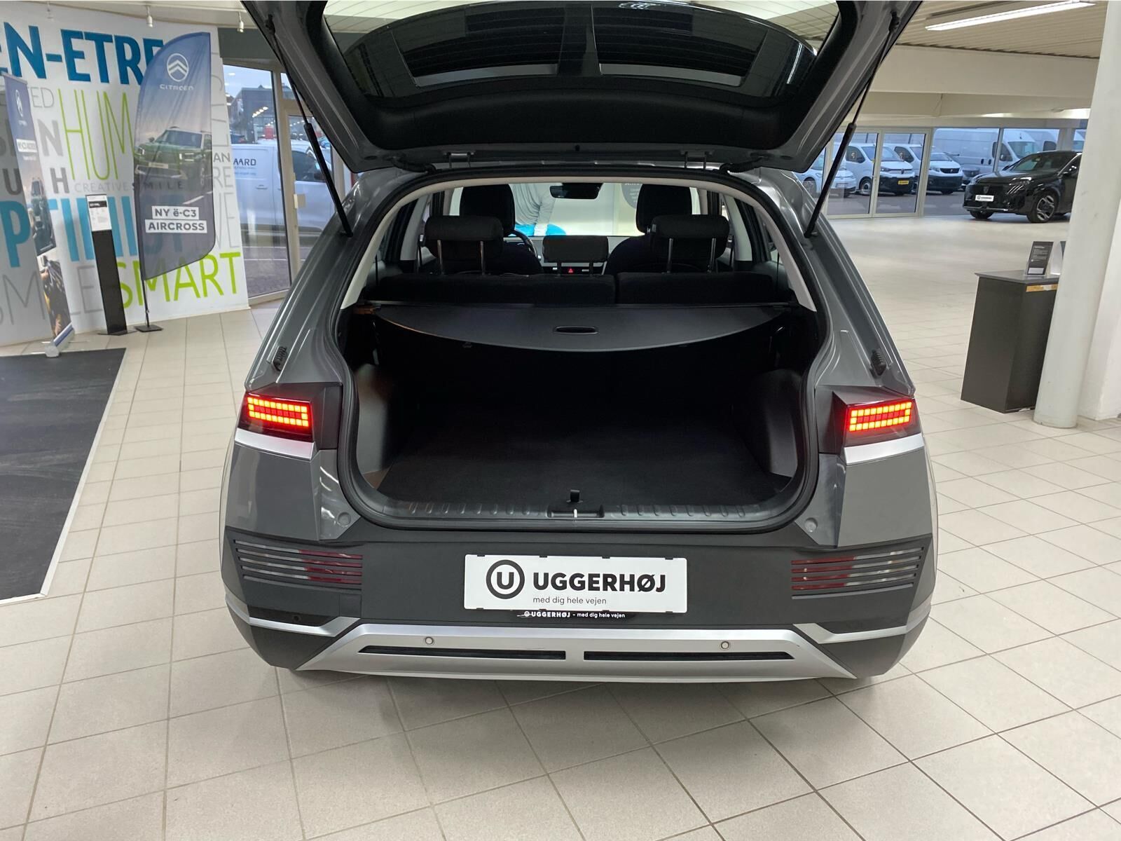 Grå Hyundai Ioniq 5 fra 2022