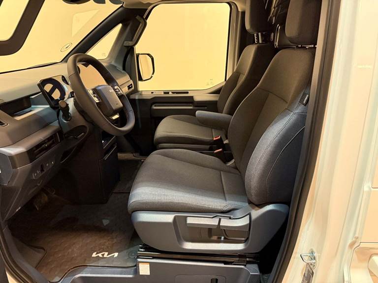 Kia PV5 71 Long Range Work Pro