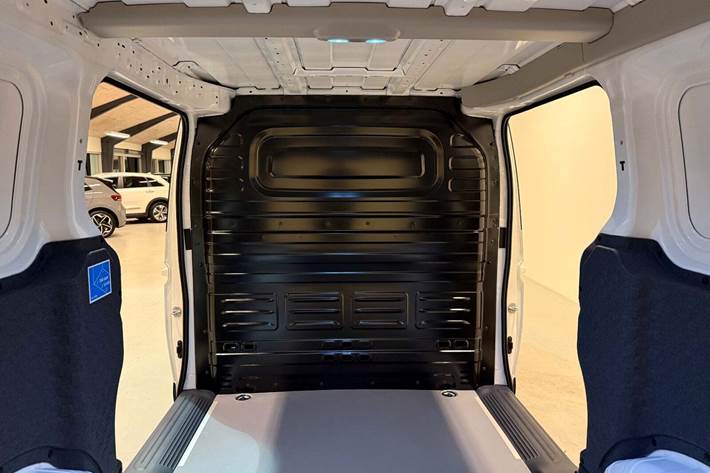 undefined Kia PV5 fra 2026 set indefra