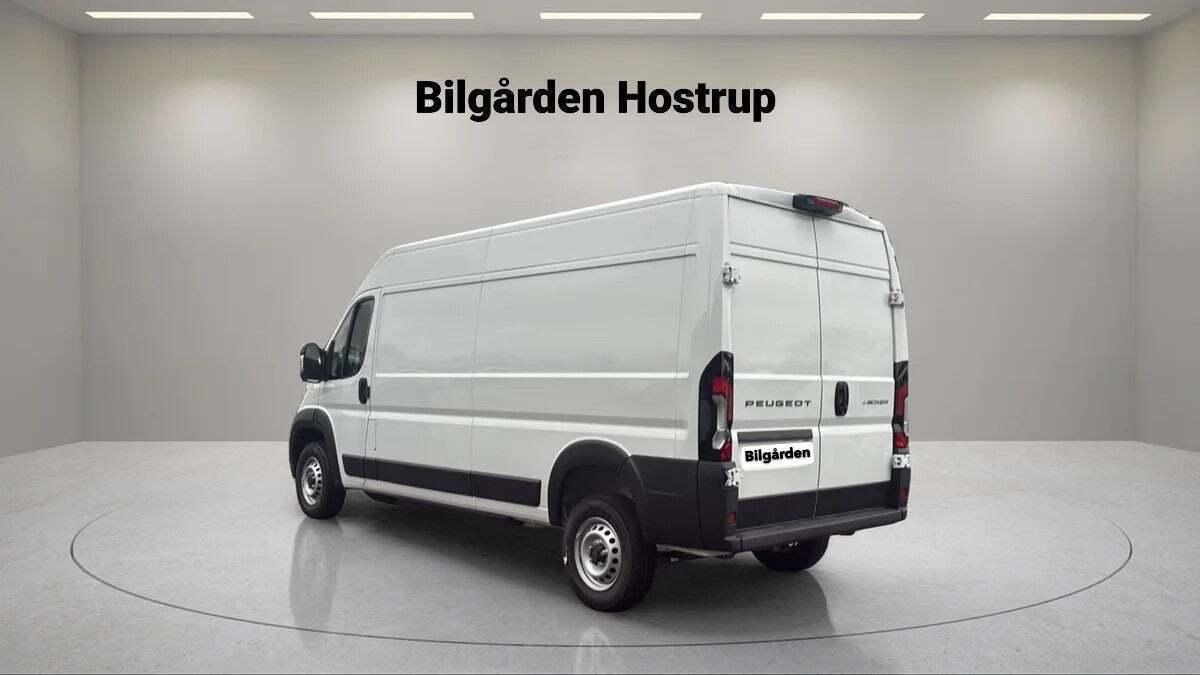 Peugeot e-Boxer 435 110 L3H2 Premium