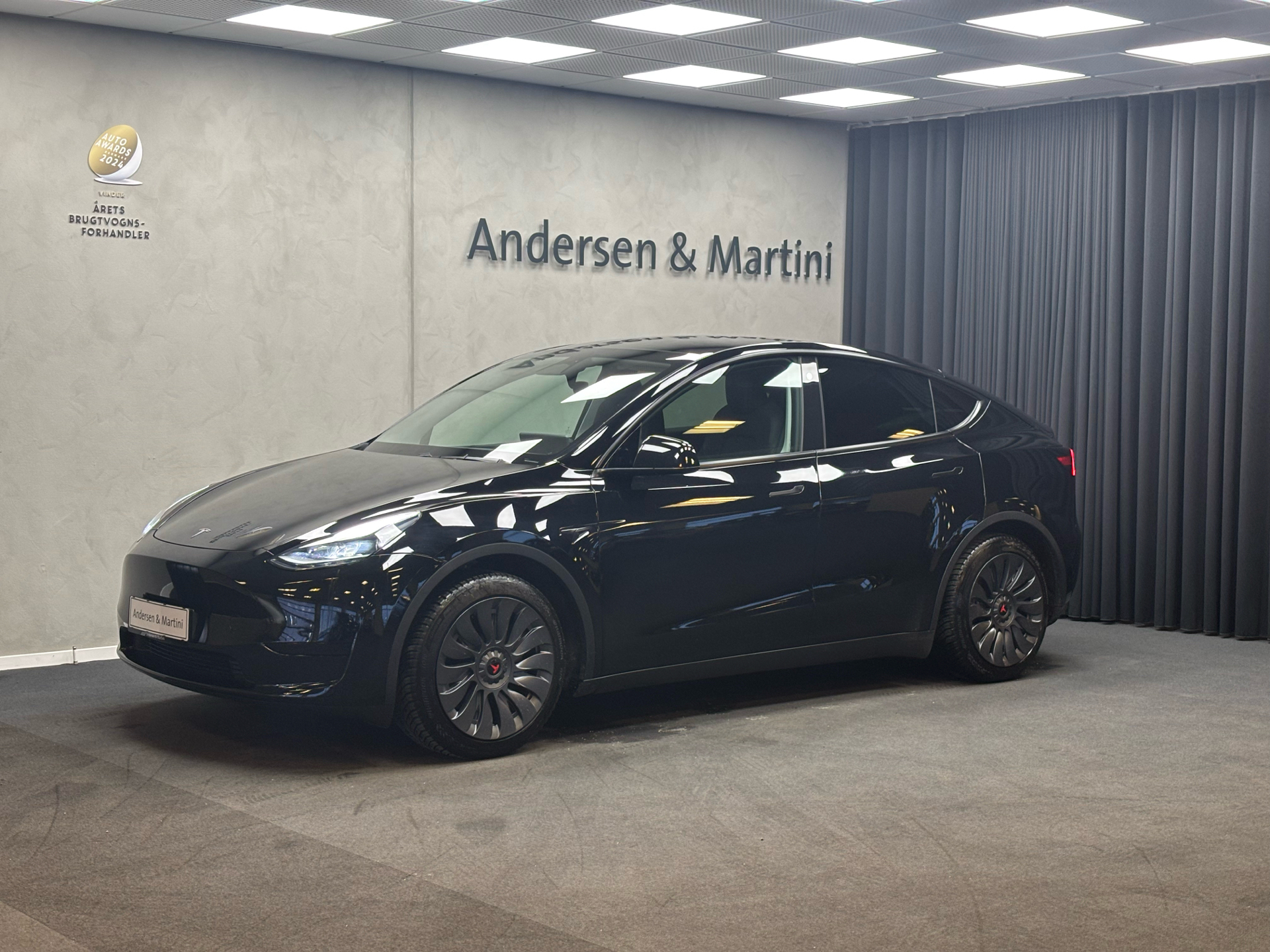 Tesla Model Y EL RWD 299HK 5d Aut.