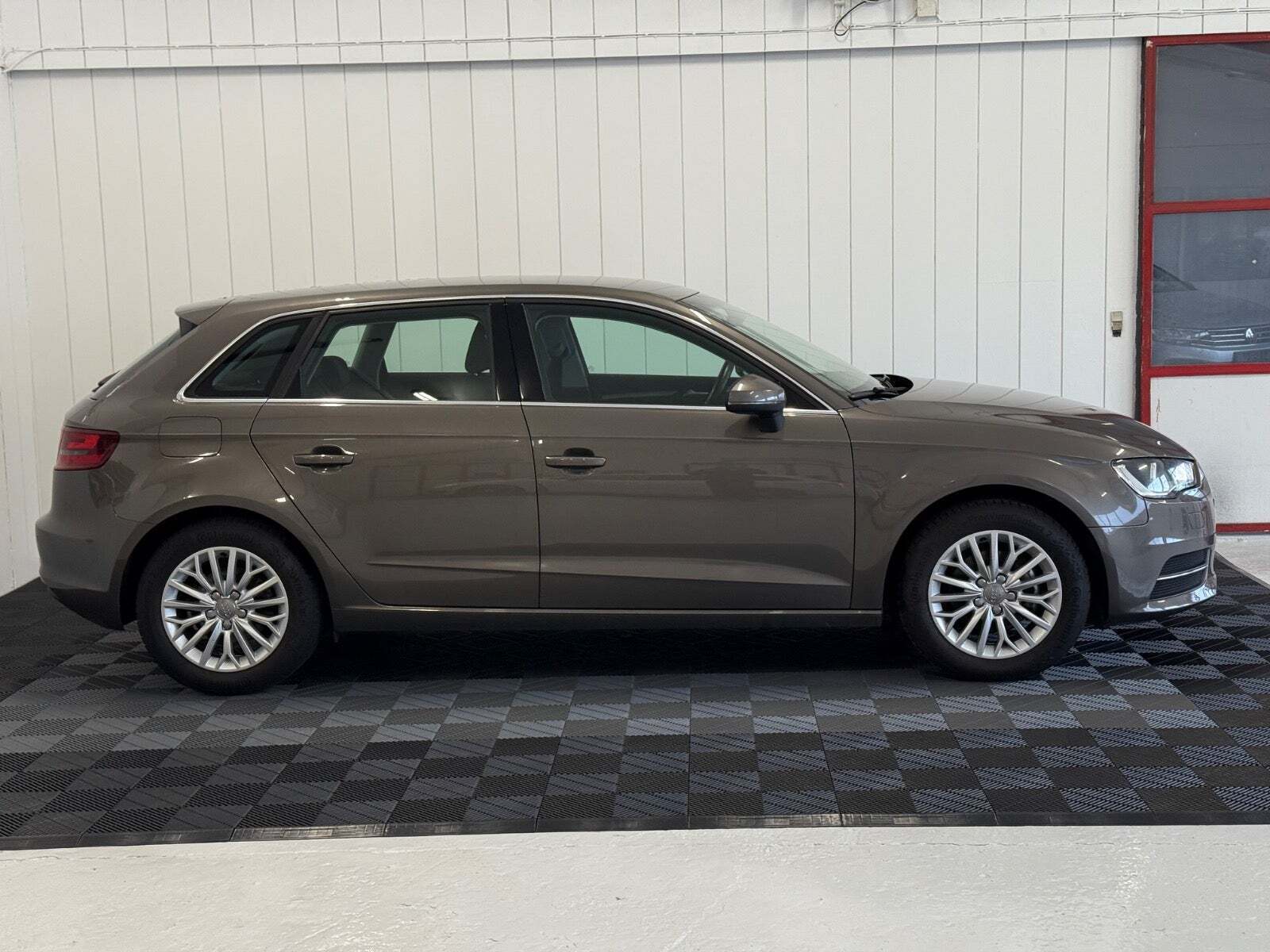 Audi A3 1,4 TFSi 150 Ambiente Sportback S-tr.