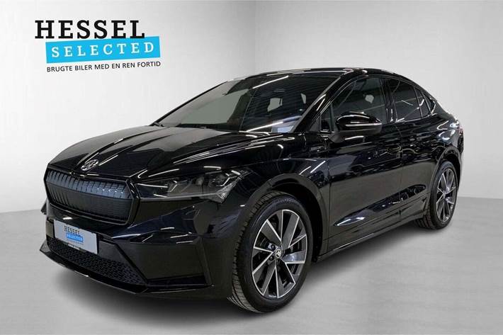 Sort Skoda Enyaq fra 2024 set udefra