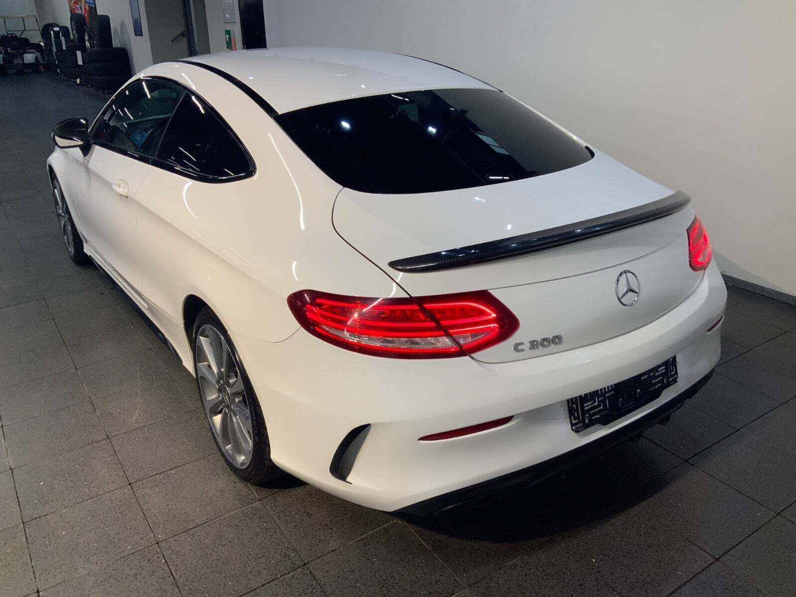 Mercedes C300 2,0 AMG Line Coupé aut.