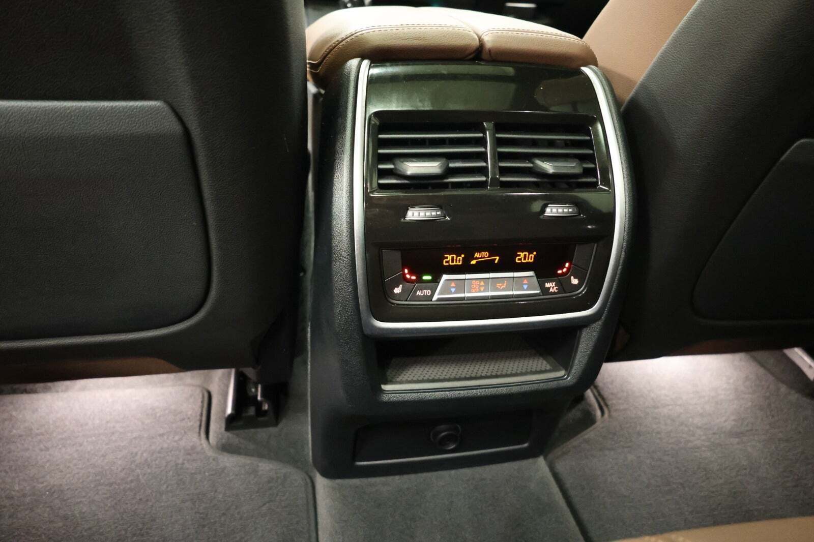 Sort BMW X5 fra 2022