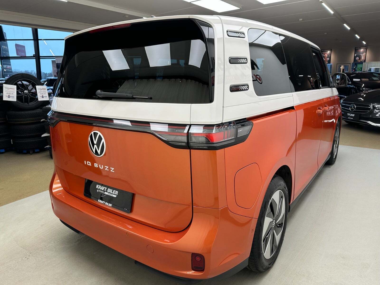 VW ID.Buzz 77 Pro SWB