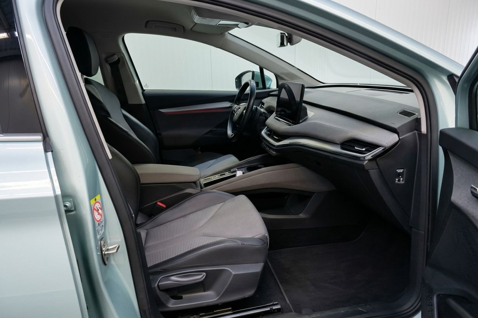 Sølv Skoda Enyaq fra 2021