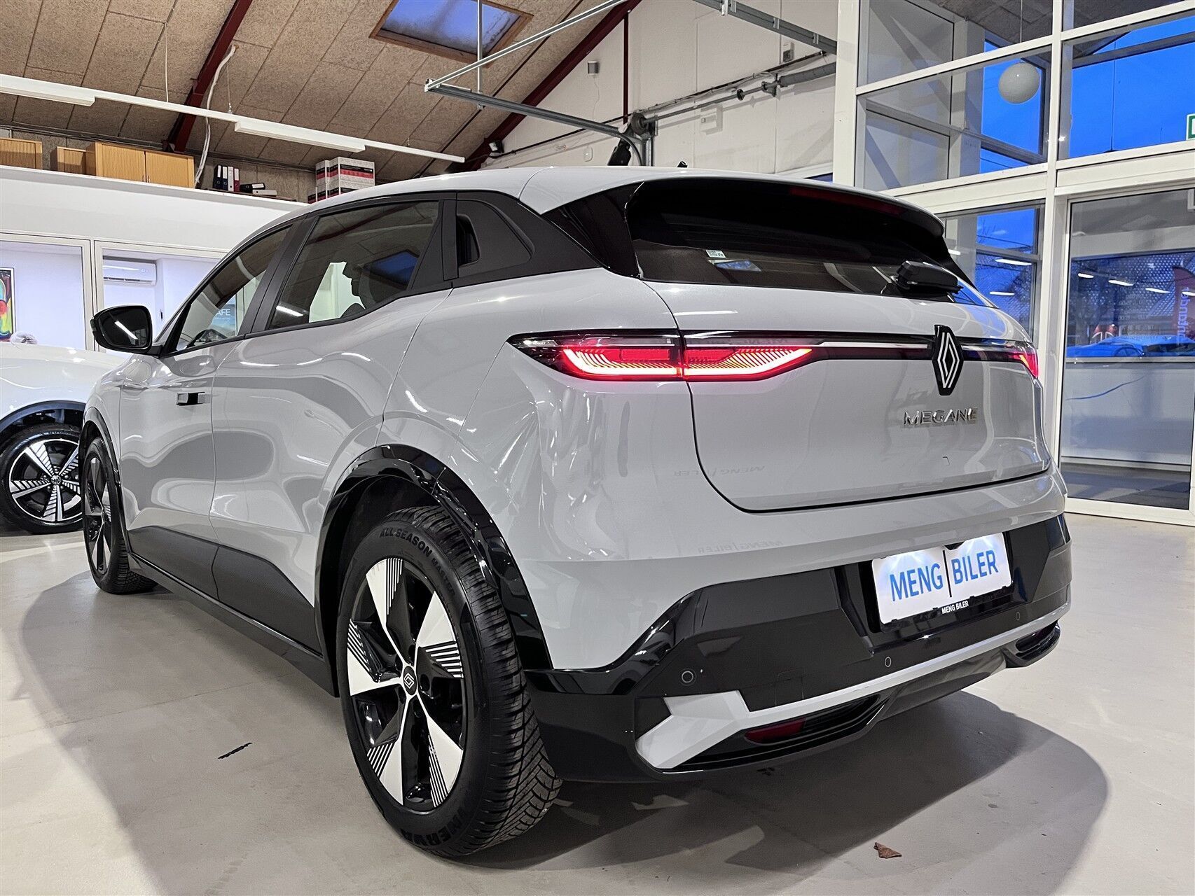 Renault Mégane E-TECH Equilibre 220HK 5d Aut.