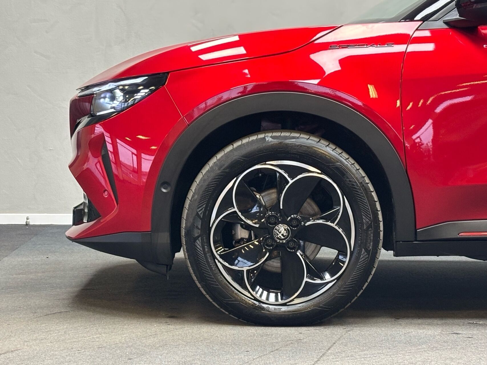 Alfa Romeo Junior EL Speciale 156HK 5d Aut.